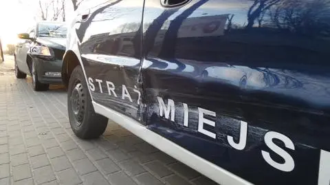 Zderzenie na Mehoffera. Dwie strażniczki miejskie w szpitalu