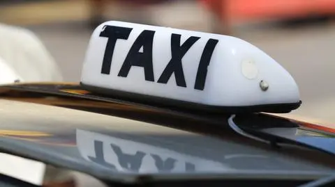 Dwóch mężczyzn zaatakowało taksówkarza 