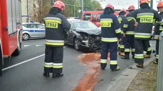 Czołowe zderzenie na al. Niepodległości