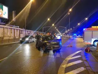 Wypadek na skrzyżowaniu Wału Miedzeszyńskiego i Zwycięzców