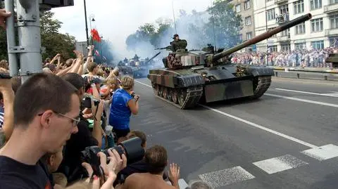 Odrzutowce, czołgi, wyrzutnie rakiet. Będzie wielka defilada wojskowa