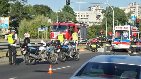 Motocyklem wjechał w tył toyoty
