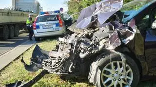 Zderzenie toyoty na Wisłostradzie