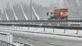 Intensywne opady śniegu w stolicy