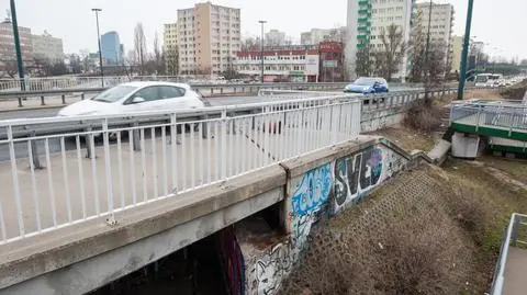 Wyremontują sypiący się wiadukt. Utrudnienia na Ostrobramskiej aż do grudnia