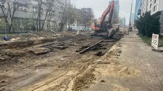 Historyczne tory odkryto na ulicy Grzybowskiej 