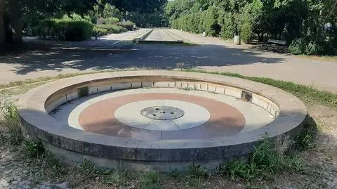 Warszawa. Fontanny w parku Rydza-Śmigłego na Solcu nie działają