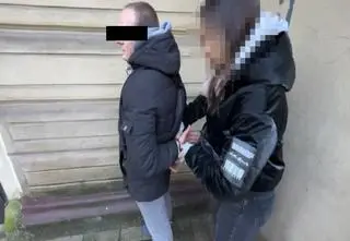 Liczył na duży łup. Znalazł 30 złotych i opłatek