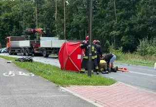 Wypadek z udziałem motocyklisty w Rembertowie