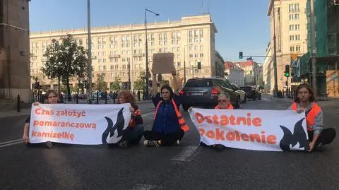 Ostatnie Pokolenie blokowało plac Konstytucji i ulicę Piękną