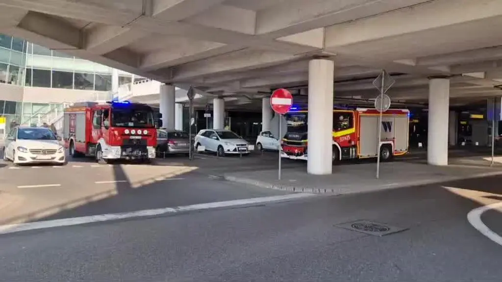 WhatsApp Video 2025-03-10 at 08