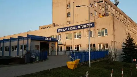 Dziewczynki z ranami kłutymi. Areszt i zarzuty trzykrotnego usiłowania zabójstwa dla ojca