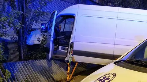Parkował, wjechał na chodnik i przygniótł pieszego. 86-latek odpowie za śmiertelny wypadek 