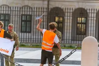 Aktywiści chcieli wejść na teren Pałacu Prezydenckiego