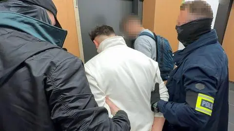 Policja zatrzymała podejrzanych o oszustwa