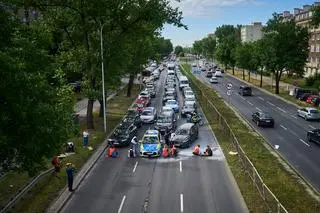 Blokada Ostatniego Pokolenia na ulicy Czerniakowskiej