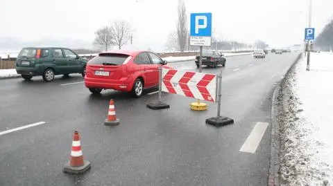 Parking dla autokarów na Wisłostradzie. Chętnych nie było