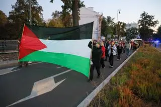 Demonstracja przed MSZ