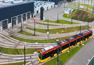 Pomieści ponad 150 tramwajów. Trwa rozruch nowej zajezdni