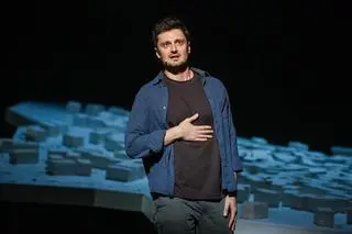 Próba przed spektaklem "Najlepsze miasto świata. Opera o Warszawie"
