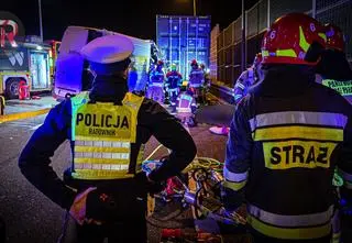 Wypadek na S2 pod Warszawą. Wiele ofiar śmiertelnych