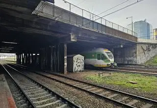 Wiadukty nad torami w fatalnym stanie