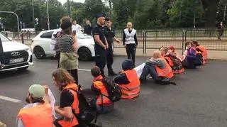 Aktywiści zablokowali aleję "Solidarności"