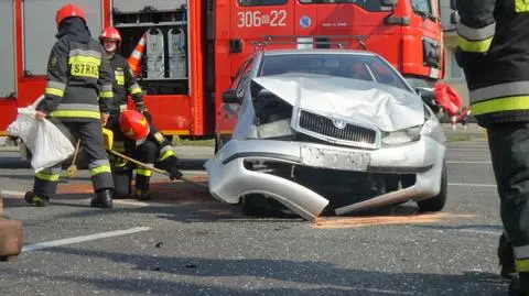 Zderzenie na Krasińskiego. Jedna osoba poszkodowana