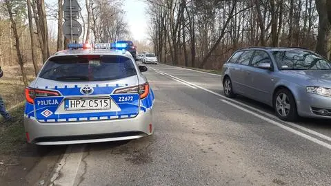 Zderzenie czterech aut, jedna osoba ranna, duże utrudnienia pod Warszawą