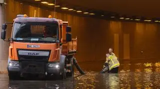 Zalany tunel przy lotnisku Okęcie