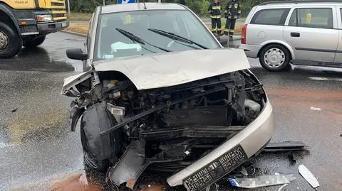 Wypadek w Dolinie Służewieckiej. Policja: pięć osób rannych