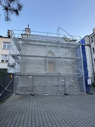 Remont najmniejszej świątyni na Pradze