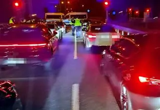 Kolejna obława policji na nielegalne wyścigi. Mandaty na prawie 75 tysięcy złotych