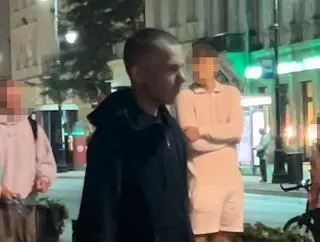 Policjanci ze Śródmieścia szukają mężczyzny ze zdjęcia