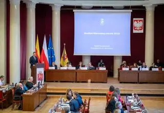 "Metro jedzie do Ursusa". Budżet na przyszły rok przyjęty