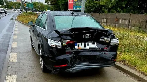 Zderzenie z udziałem autobusu w Piasecznie 
