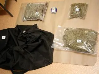 Policjanci przerwali narkotykową transakcją