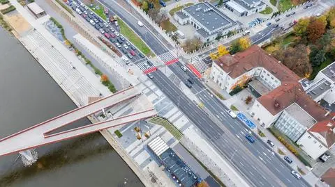 Karowa most i przejście dla pieszych