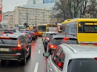 Autobusy mają problem ze skrętem w Goworka