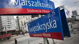 Autobusy wracają na Marszałkowską, ale nie wszystkie