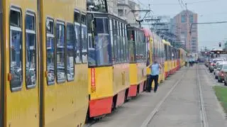 Wykolejony tramwaj na Jerozolimskich