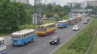 Parada zabytkowych autobusów