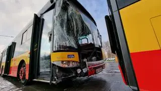 Kolizja autobusów w Dolinie Służewieckiej