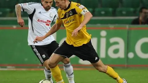 Wymęczony remis. Legia awansuje