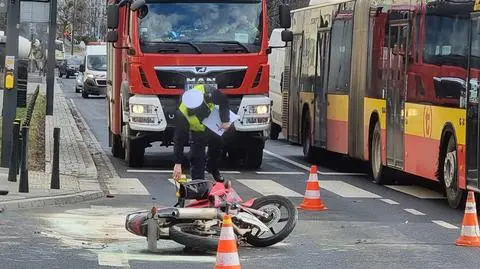 Motocyklista zderzył się z autem osobowym