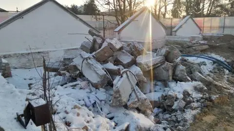 Historyczne szklarnie w gruzach. Konserwator zapowiada kontrolę