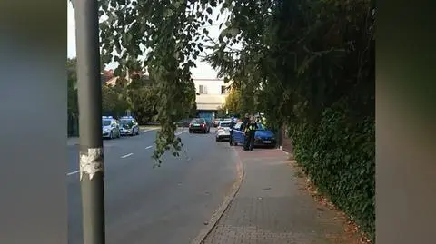 Wjechał w ogrodzenie. "Podjął próbę ucieczki, miał prawie trzy promile"