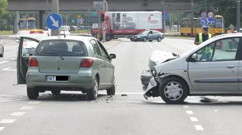 Zderzenie na Jagiellońskiej. Zablokowane 2 pasy