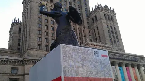 Wszystkie syrenki przed Pałac