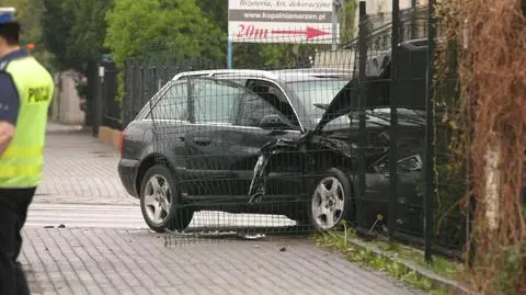 Wjechał do przedszkolnego ogródka. Kobieta w ciąży trafiła do szpitala